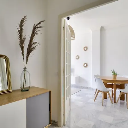 公寓 Elegant 1-bedroom Flat In W Private Terrace 尼斯
